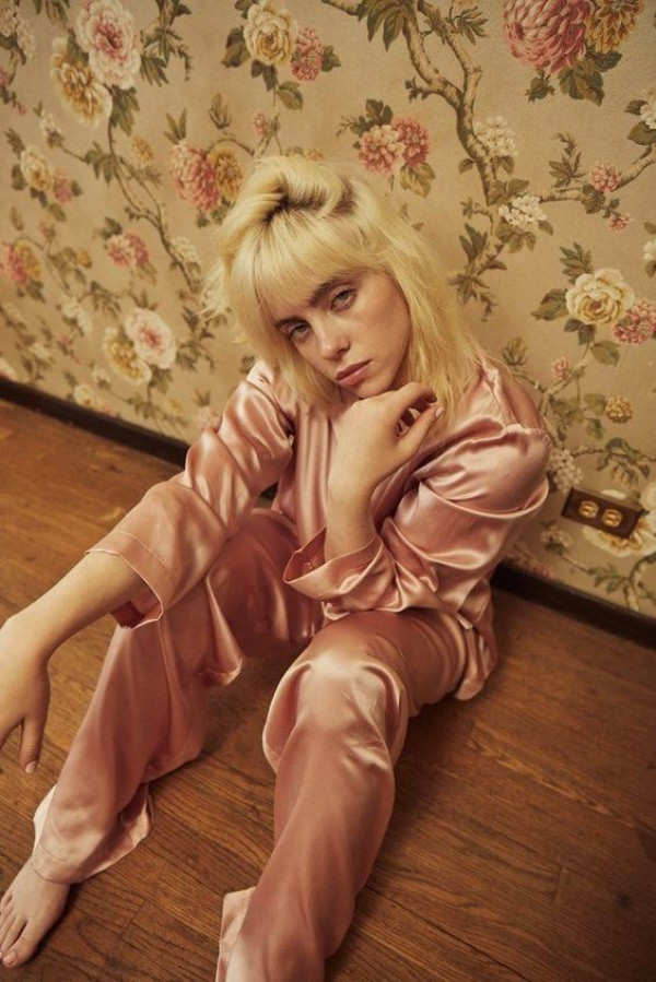 Billie Eilish Bare Feet